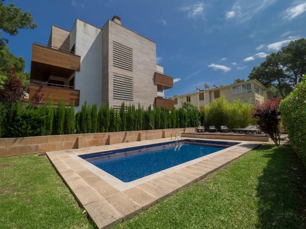 Penthouse Los Fresnos Pollenca Apartment